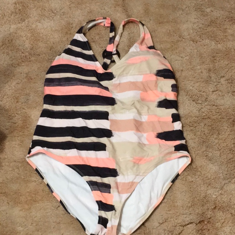 Women’s Mynah One piece bathing suit. Size XXL